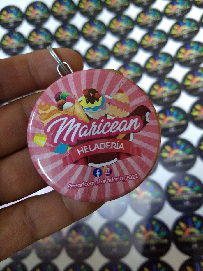 Llaveros destapadores personalizados para promociones de empresas y negocios