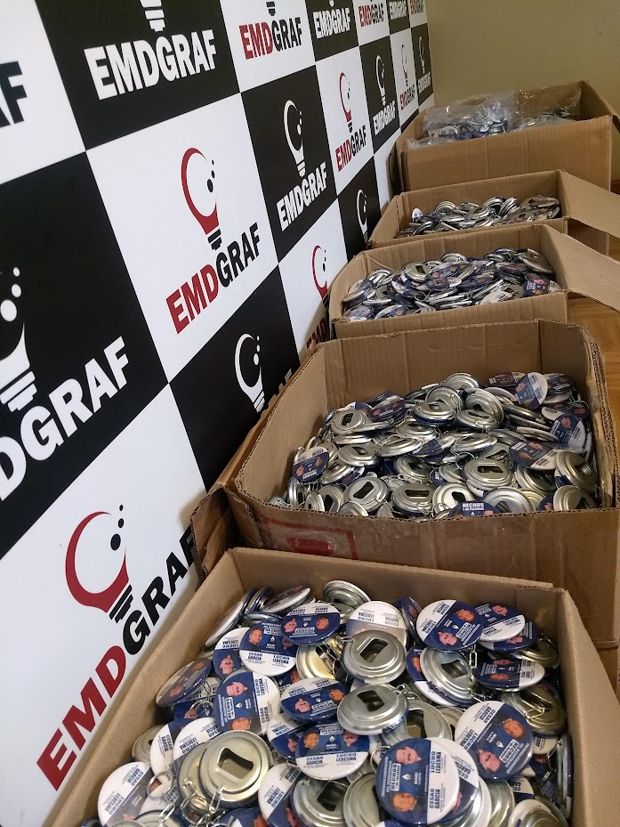 Llaveros destapadores publicitarios personalizados para campañas promocionales